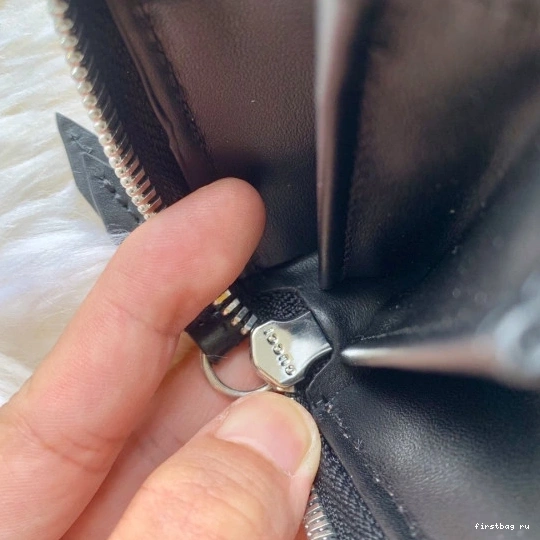 Firstbag ru GUCCI print wallet zip GG Bee around 0804